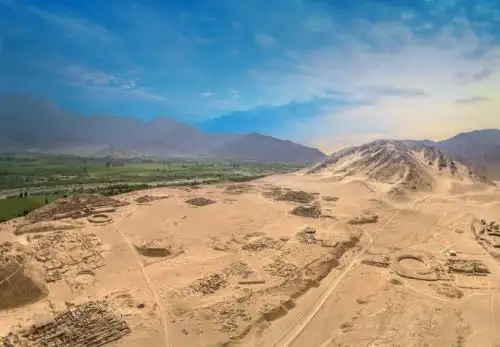 Durante el fin de semana largo por Fiestas Patrias, del 27 al 30 de julio, los sitios arqueológicos: Ciudad Sagrada de Caral (Patrimonio Mundial, UNESCO 2009), Áspero y Vichama atenderán al público de manera habitual, informó el Ministerio de Cultura.