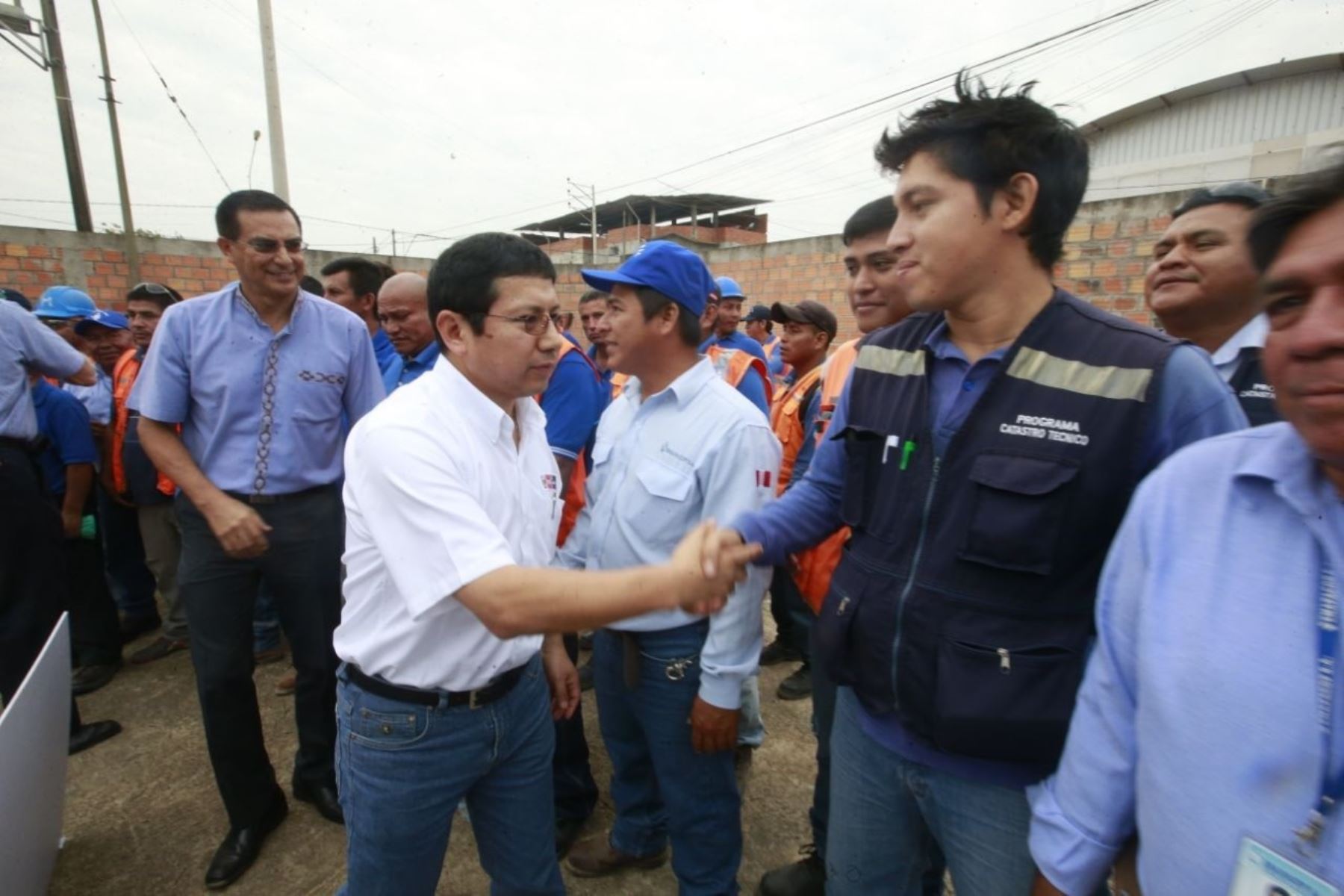 Ministro de Vivienda, Edmer Trujillo, cumple visita de trabajo en Ucayali.