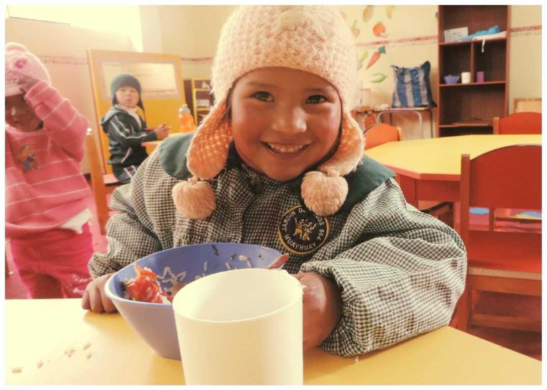 Programa Nacional de Alimentación Escolar Qali Warma en la región Junín, incrementó su cobertura de atención a 171, 412 estudiantes de inicial, primaria y secundaria de las comunidades nativas,
