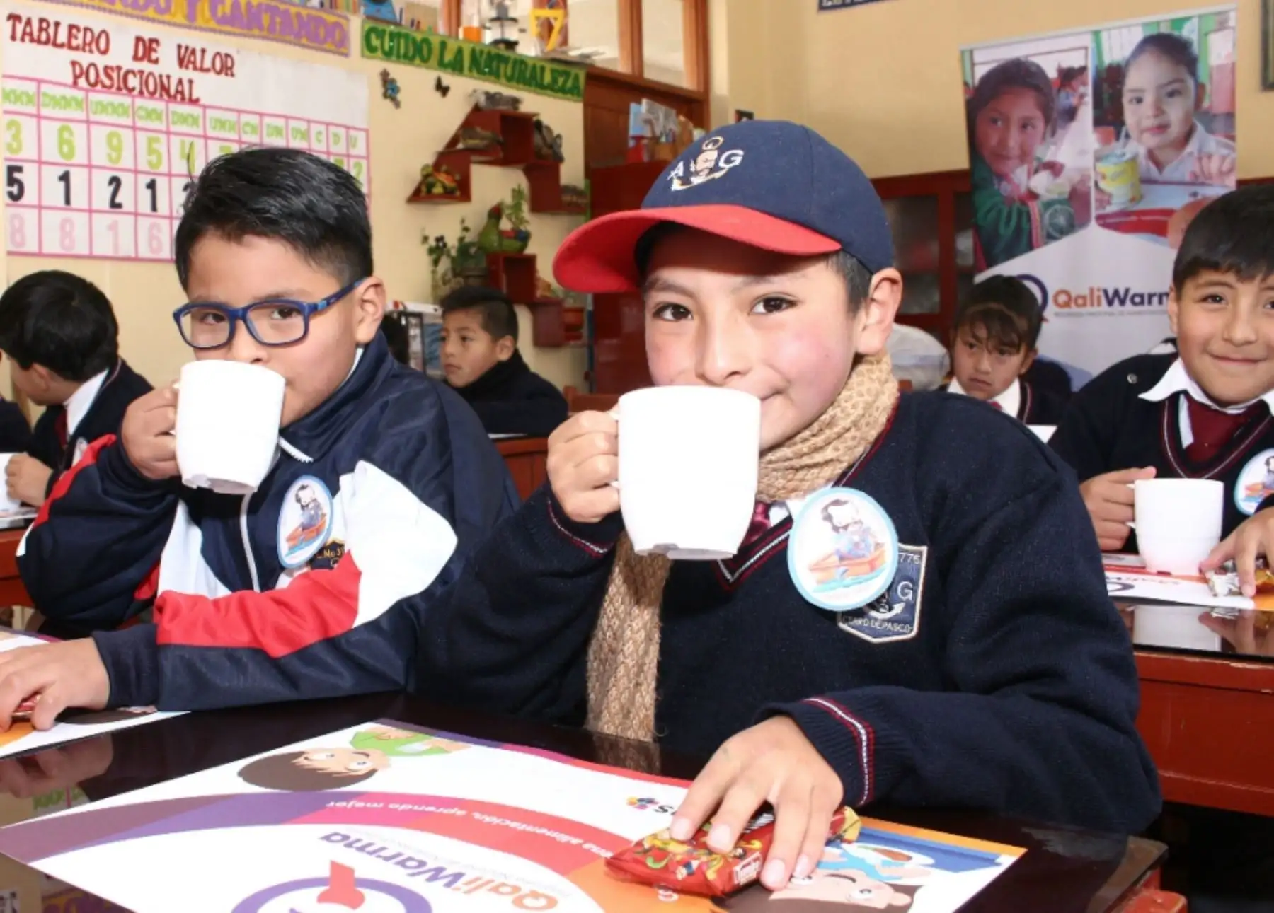 El Programa Nacional de Alimentación Escolar Qali Warma, del Ministerio de Desarrollo e Inclusión Social (Midis), reanudó el servicio alimentario en las instituciones públicas a escala nacional ante el reinicio de las clases. ANDINA/Difusión