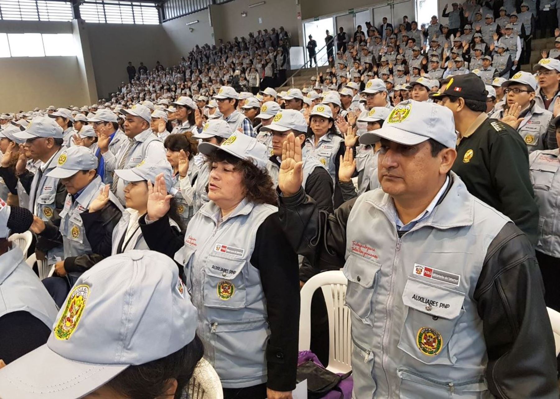 946 civiles juraron hoy como auxiliares de la Policía Nacional. Foto: ANDINA/ Vidal Tarqui
