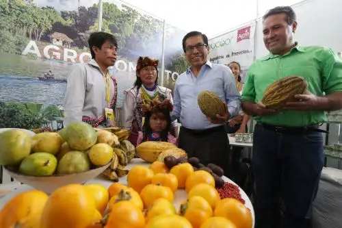 José Hernández.