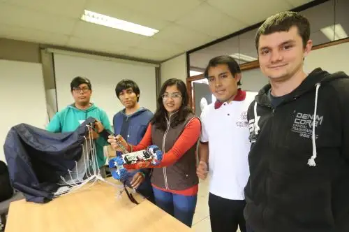 LIMA,PERÚ-AGOSTO 10.Estudiantes de la UNI , integraron el  equipo ganador de la competencia aeroespacial C´Space en Francia. Que se consolidó como uno de los líderes a nivel mundial después de Japón Foto: ANDINA/Jhony Laurente