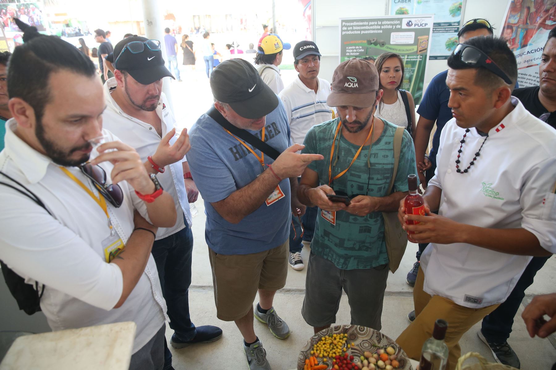 Un movimiento económico superior a los 71 millones de soles generó la Expo Amazónica 2017, realizada en agosto y de manera simultánea en las ciudades de Moyobamba y Tarapoto, informó el gobernador regional de San Martín, Víctor Noriega Reátegui. ANDINA/Vidal Tarqui