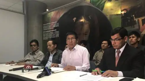 Los profesores afiliados al Sindicato Unitario de Trabajadores en la Educación Región (Suter) Cusco, ratificaron que este lunes 14 retornarán a las aulas, se pondrá en marcha la recuperación de clases según una programación y se comprometieron a no saturar con tareas a los estudiantes.