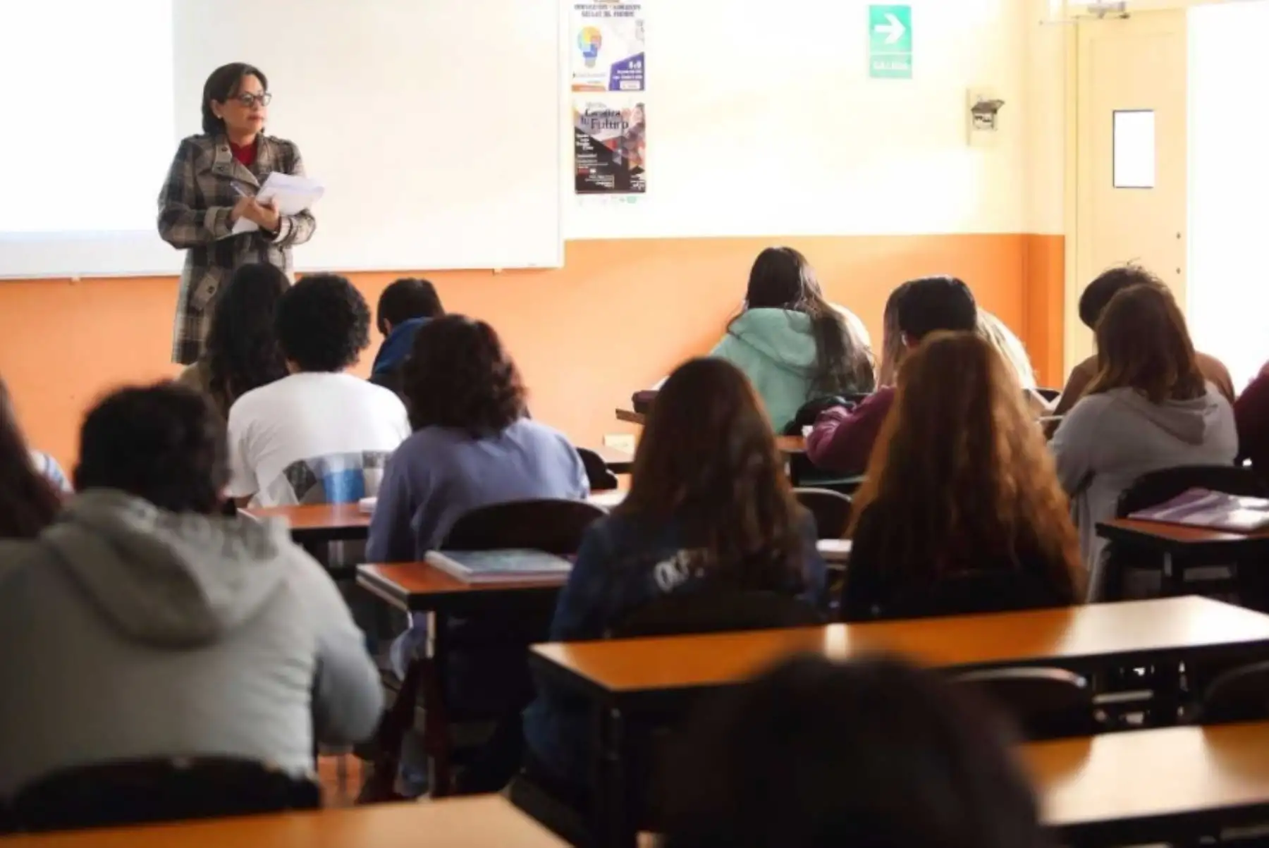 Fortalecer la formación del capital humano a través de la mejora de la calidad de la oferta educativa es el objetivo de los convenios que ocho regiones han firmado con el Sistema Nacional de Evaluación, Acreditación y Certificación de la Calidad Educativa (Sineace).
