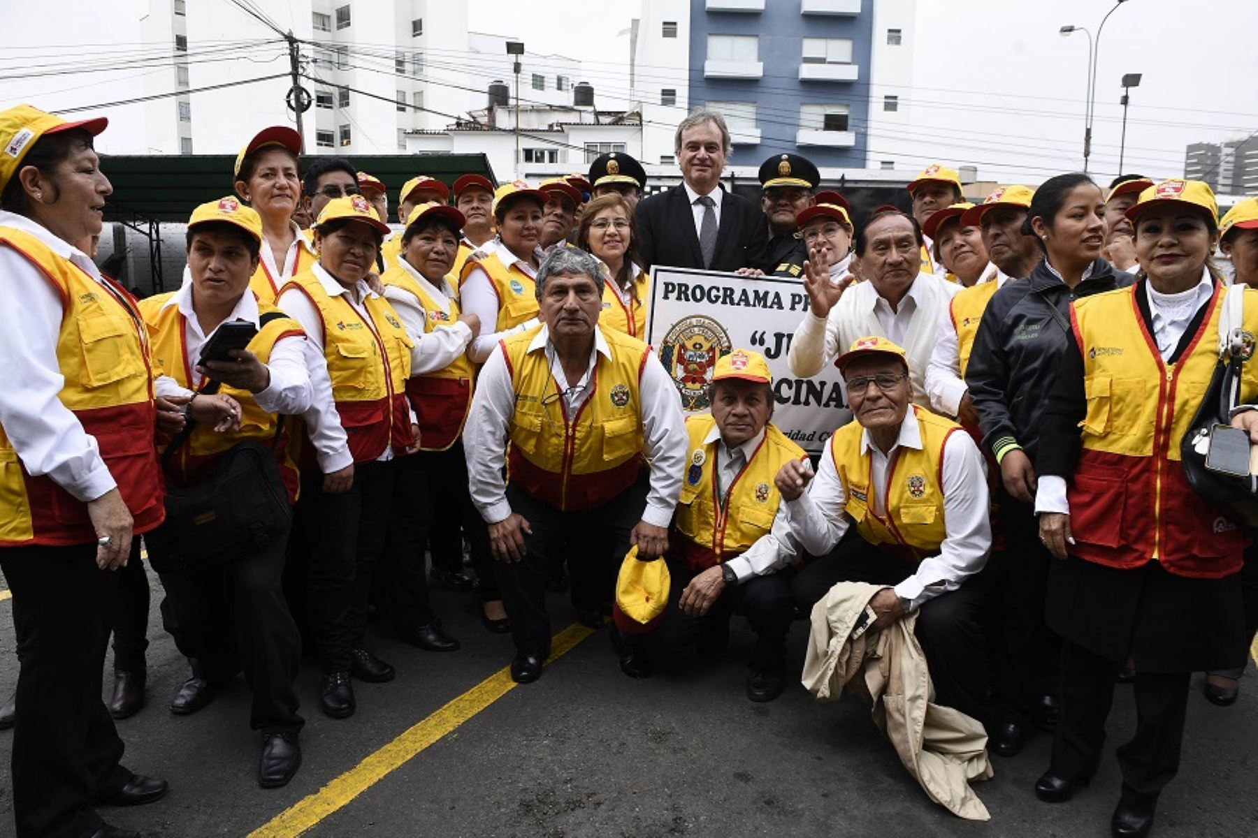 La Dirección de Seguridad Ciudadana de la Policía Nacional del Perú creó en lo que va del año 5,255 nuevas juntas vecinales en 14 regiones del país.