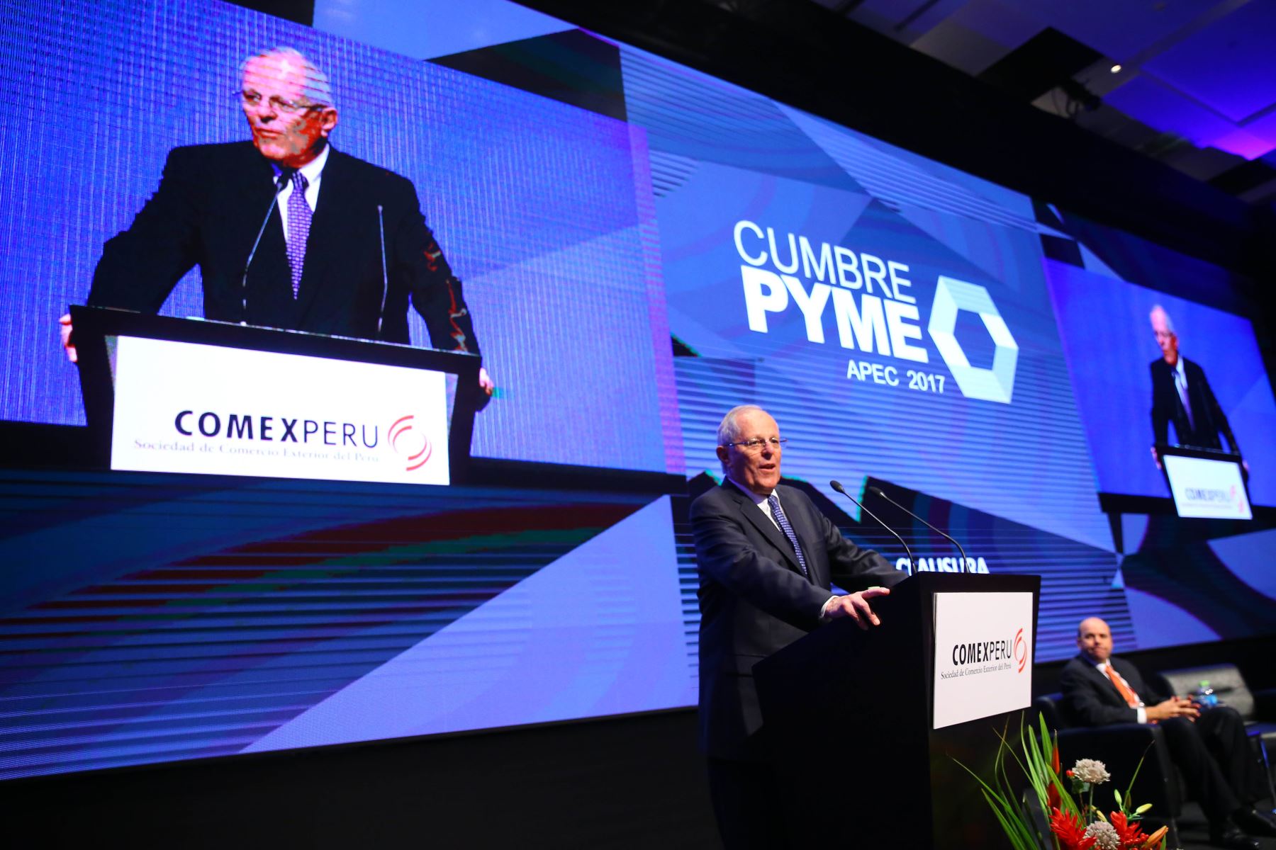 Presidente Pedro Pablo Kuczynski inauguró esta noche Cumbre Pyme APEC 2017.