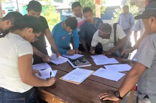 Mesa de trabajo en Trompeteros, en Loreto, alcanza acuerdos e impulsará proyectos. ANDINA/Difusión