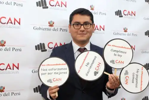 Joven servidor público de la Comisión de Alto Nivel Anticorrupción (CAN) afirma que ese delito empobrece al país. ANDINA/Héctor Vinces