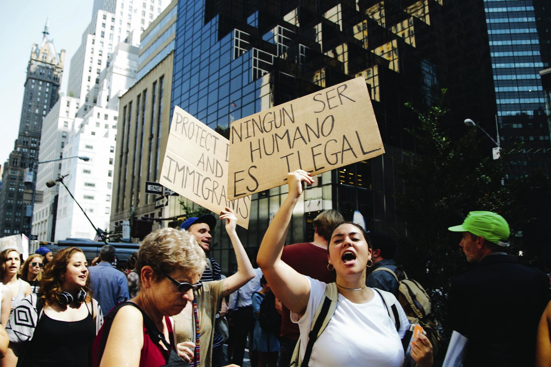 Protestas contra eliminación del plan DACA