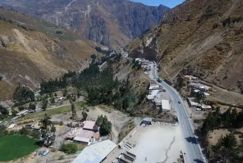 Advierten a conductores por lluvias en carretera Central a la altura de La Oroya. ANDINA/Vidal Tarqui