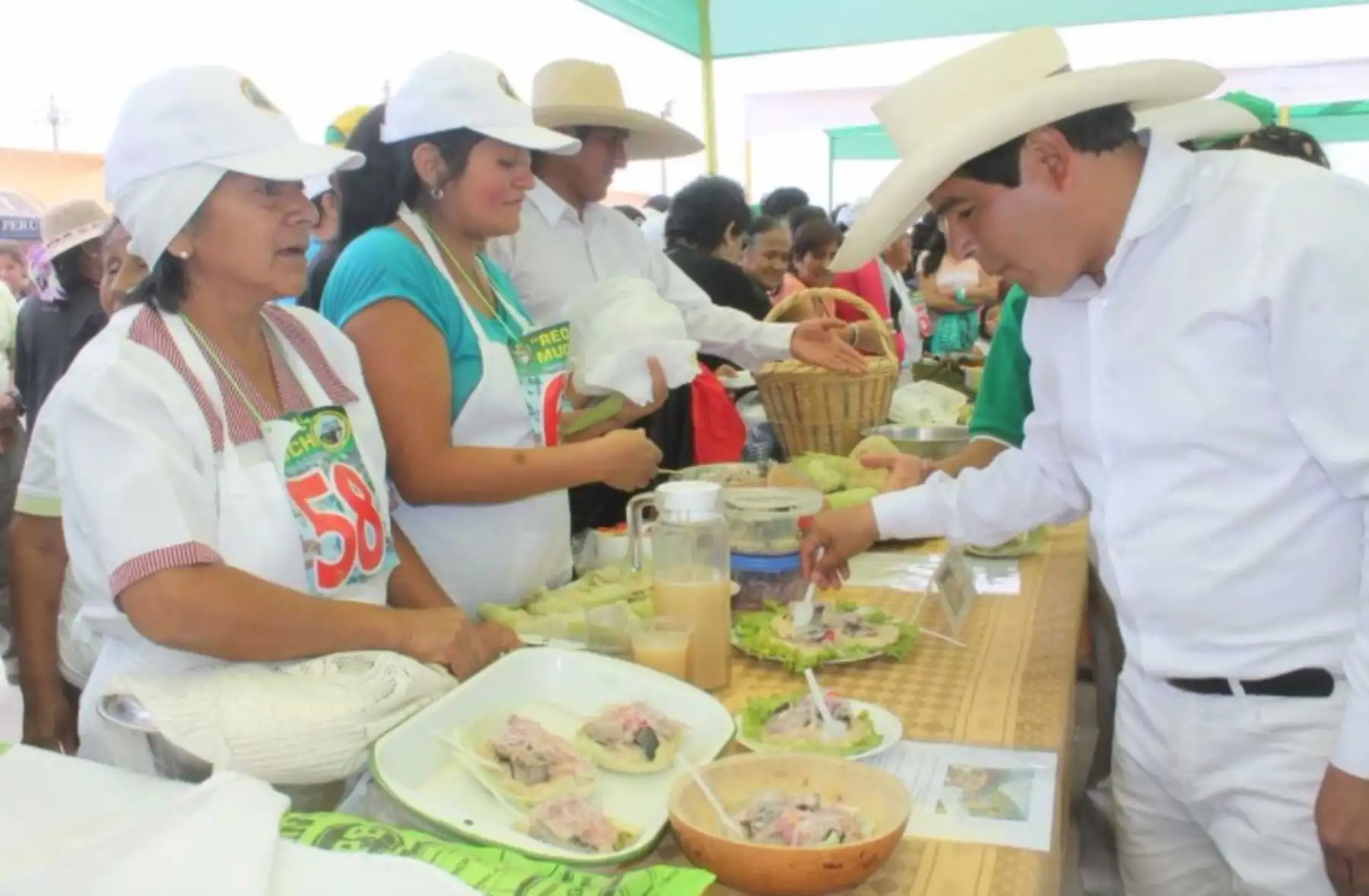 Más de 5,000 visitantes proyecta recibir el distrito de Reque, en la región Lambayeque, durante la VII Feria Tradicional, Agropecuaria y Cultural “Requep Muchik 2017”, que en su sétima edición ofrecerá un variado programa de actividades que buscan rescatar y difundir las costumbres, folclor y gastronomía de esta localidad.