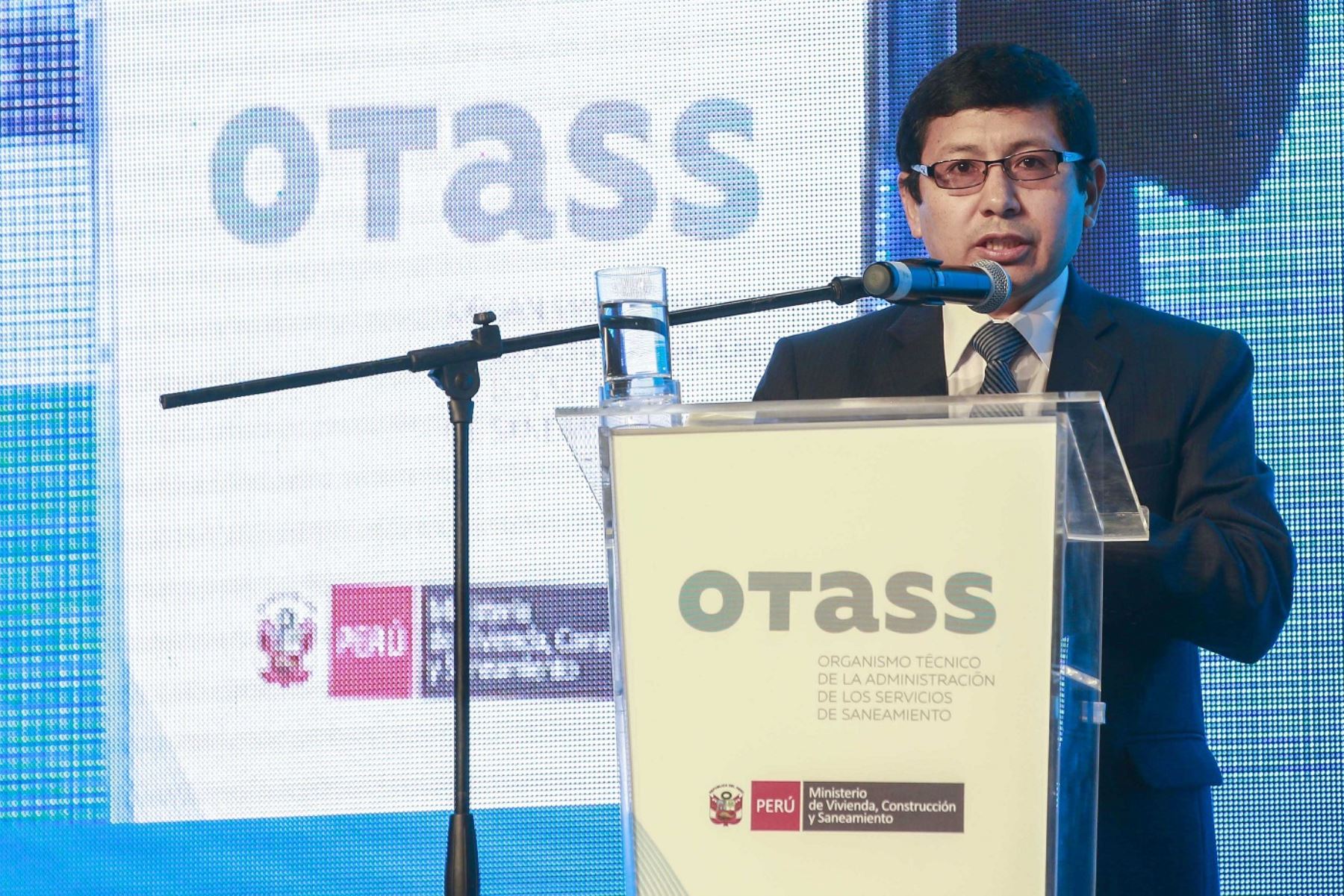 Director Ejecutivo de OTASS, Edmer Trujillo. Foto: Cortesía MVCS.