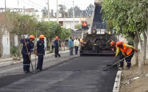 El Ministerio de Vivienda, Construcción y Saneamiento invirtió más de 4 millones de soles en obras de mejoramiento urbano en la localidad de Naranjillo, distrito de Luyando, provincia de Leoncio Prado, región Huánuco, lo que permite brindar una mejor calidad de vida a sus casi 2,000 habitantes.
