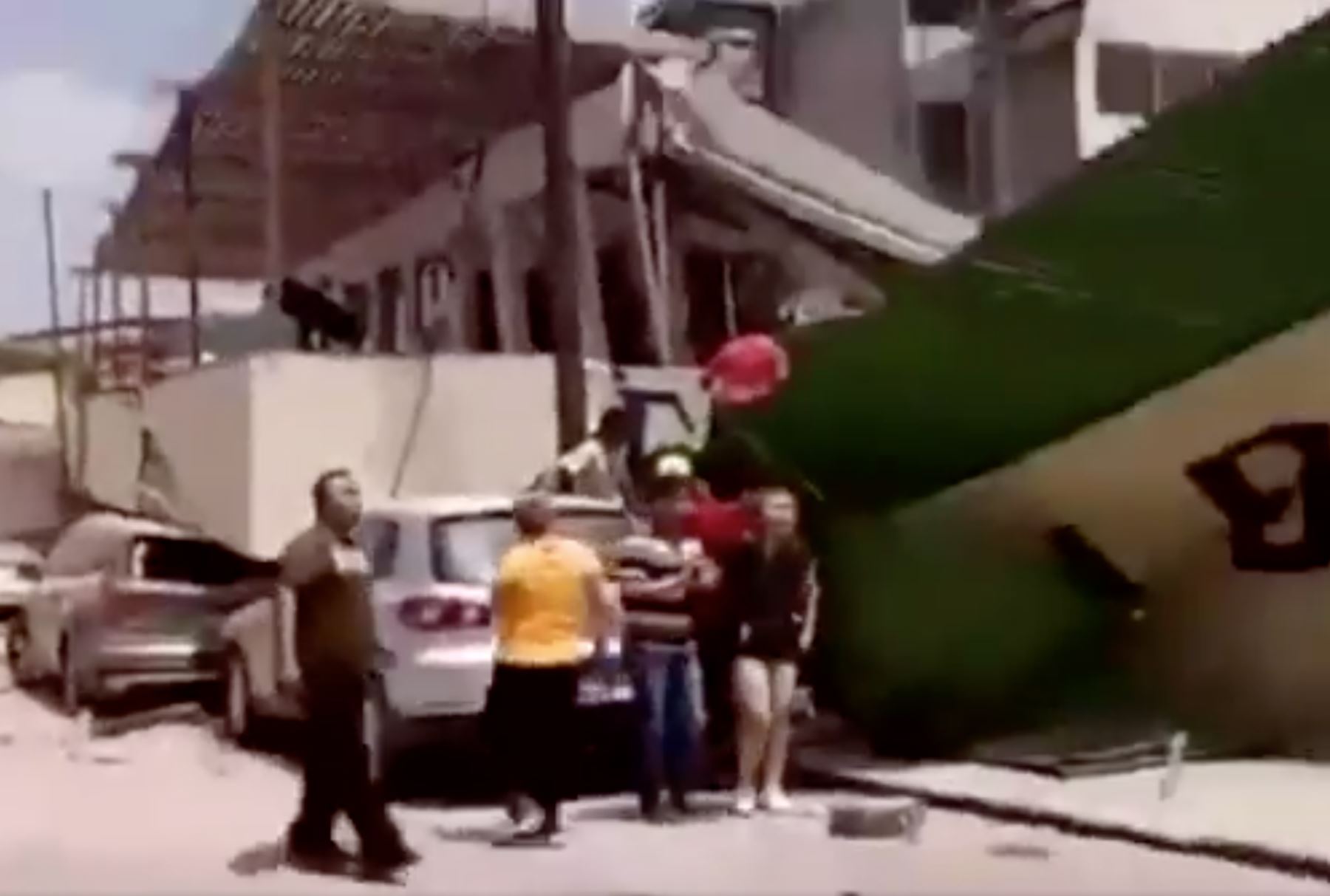 Segundos posteriores al derrumbe del colegio Rébsamen, tras el terremoto de México.