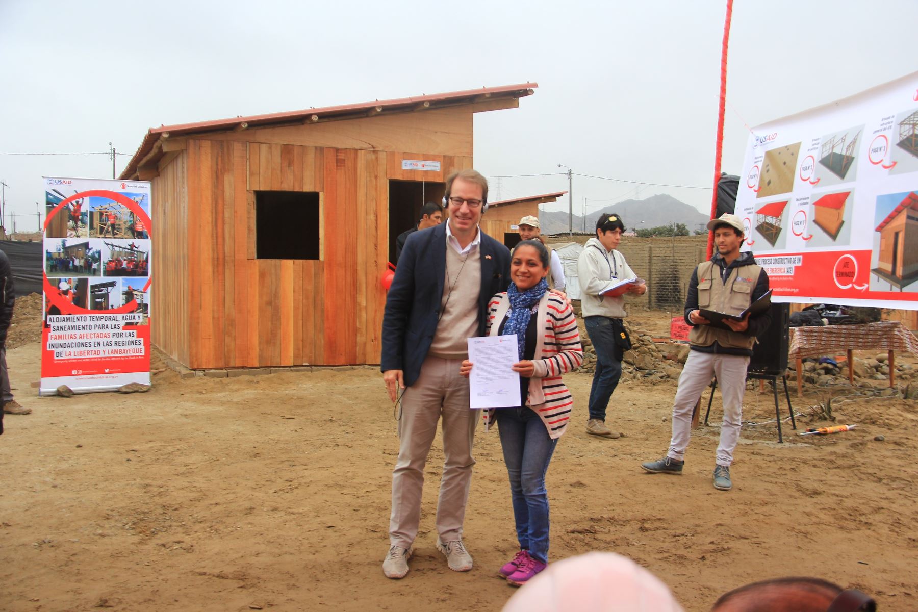 Congresistas de EE.UU visitaron en Trujillo zonas afectadas por El Niño Costero.