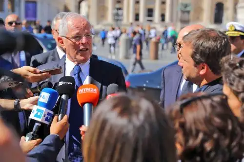 Declaraciones a la prensa del presidente Pedro Pablo Kuczynski, tras la audiencia privada que sostuvo con el Papa Francisco. Foto: ANDINA/ Prensa Presidencia/ Andres Valle