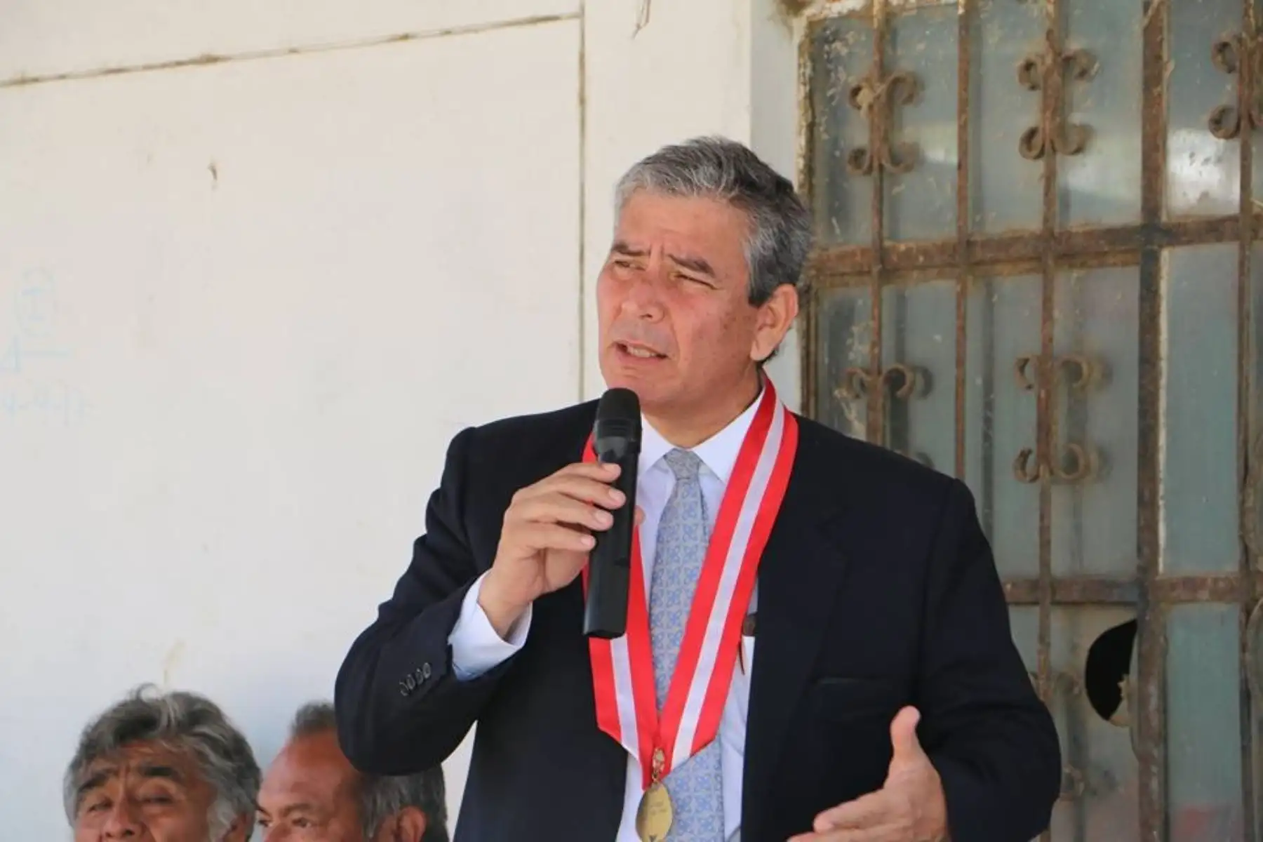 Gobernador regional de Piura, Reynaldo Hilbck, participa de celebraciones por aniversario del centro poblado de Pedregal Grande.