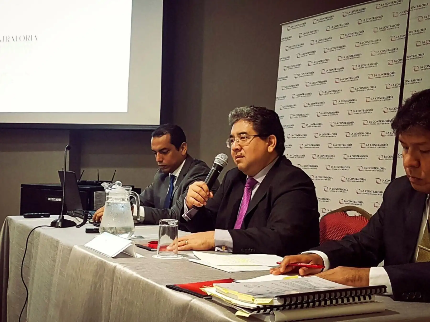 Nuevo modelo de control para la reconstrucción evitará inconducta funcional, afirmó contralor Nelson Shack.