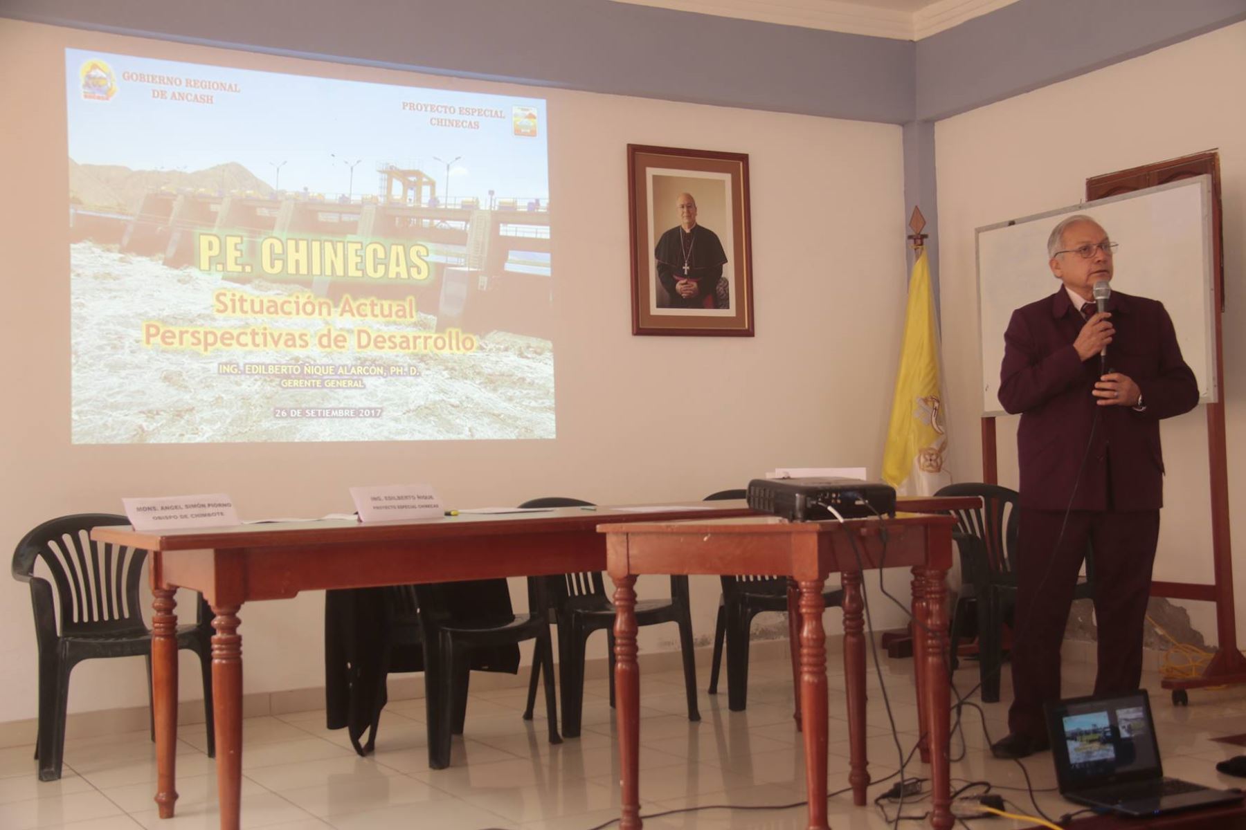 Proyecto Chinecas recuperará 217 hectáreas invadidas en Nuevo Chimbote, afirma gerente Edilberto Ñique. ANDINA