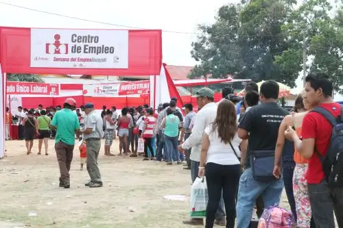 Más de 600 puestos de trabajo formal se ofrecen en feria laboral en Ucayali.