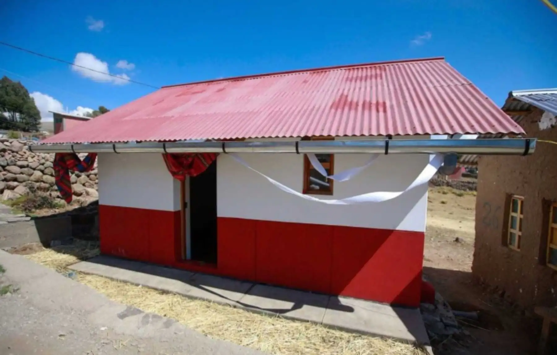 El Ministerio de Vivienda, Construcción y Saneamiento (MVCS) invirtió en la región Arequipa 124 millones de soles, entre agosto 2016 y agosto 2017, con intervenciones en saneamiento, mejoramiento de infraestructura urbana y promoción de viviendas.