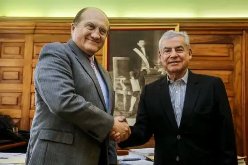 Legislador y titular del Minsa se comprometieron a inaugurar juntos el hospital de Tarapoto. Foto: Difusión