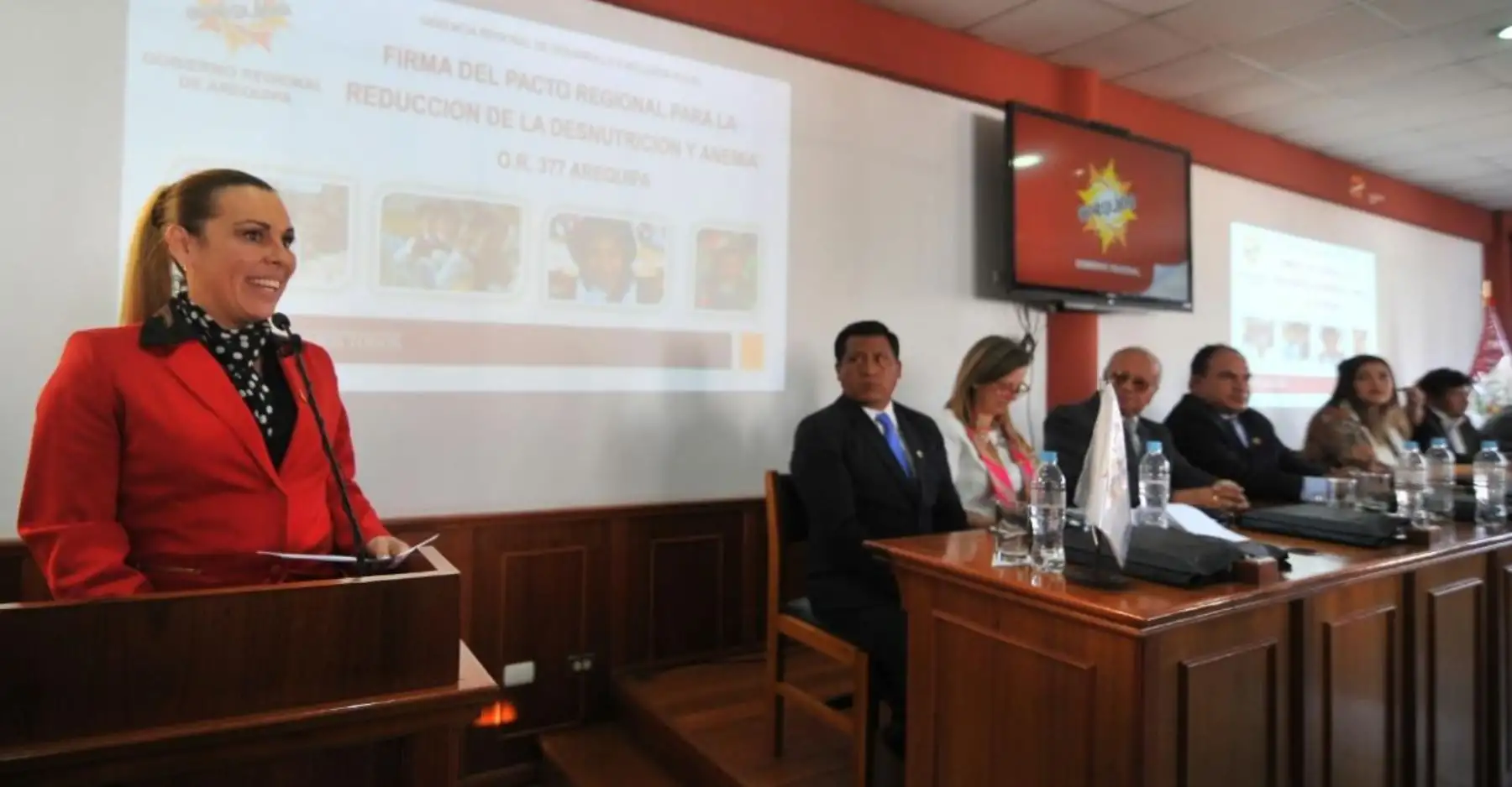 La ministra de Desarrollo e Inclusión Social (Midis), Fiorella Molinelli, invitó hoy a los jóvenes arequipeños a participar en la primera edición de “Hackathon Perú Hambre Cero, por un Perú sin anemia”, a realizarse en esa región este 14 y 15 de octubre.