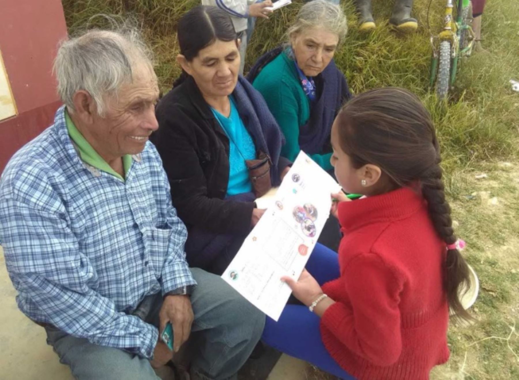 Las regiones de Piura y Cajamarca registran, hasta la fecha, la mayor cantidad de participantes al Concurso Nacional Escolar de Dibujo y Narración “Los Abuelos Ahora”, convocado por el Programa Nacional de Asistencia Solidaria Pensión 65 del Ministerio de Desarrollo e Inclusión Social (Midis), cuya convocatoria termina el próximo 9 de octubre.