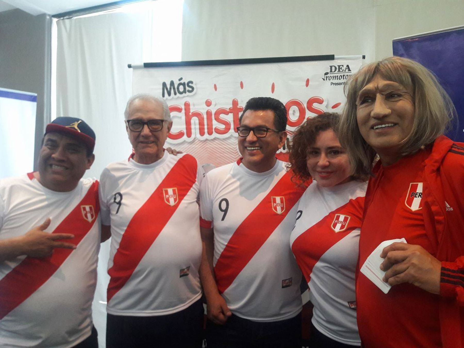 Fernando Armas y Los Chistosos también sueñan con ir al Mundial.
