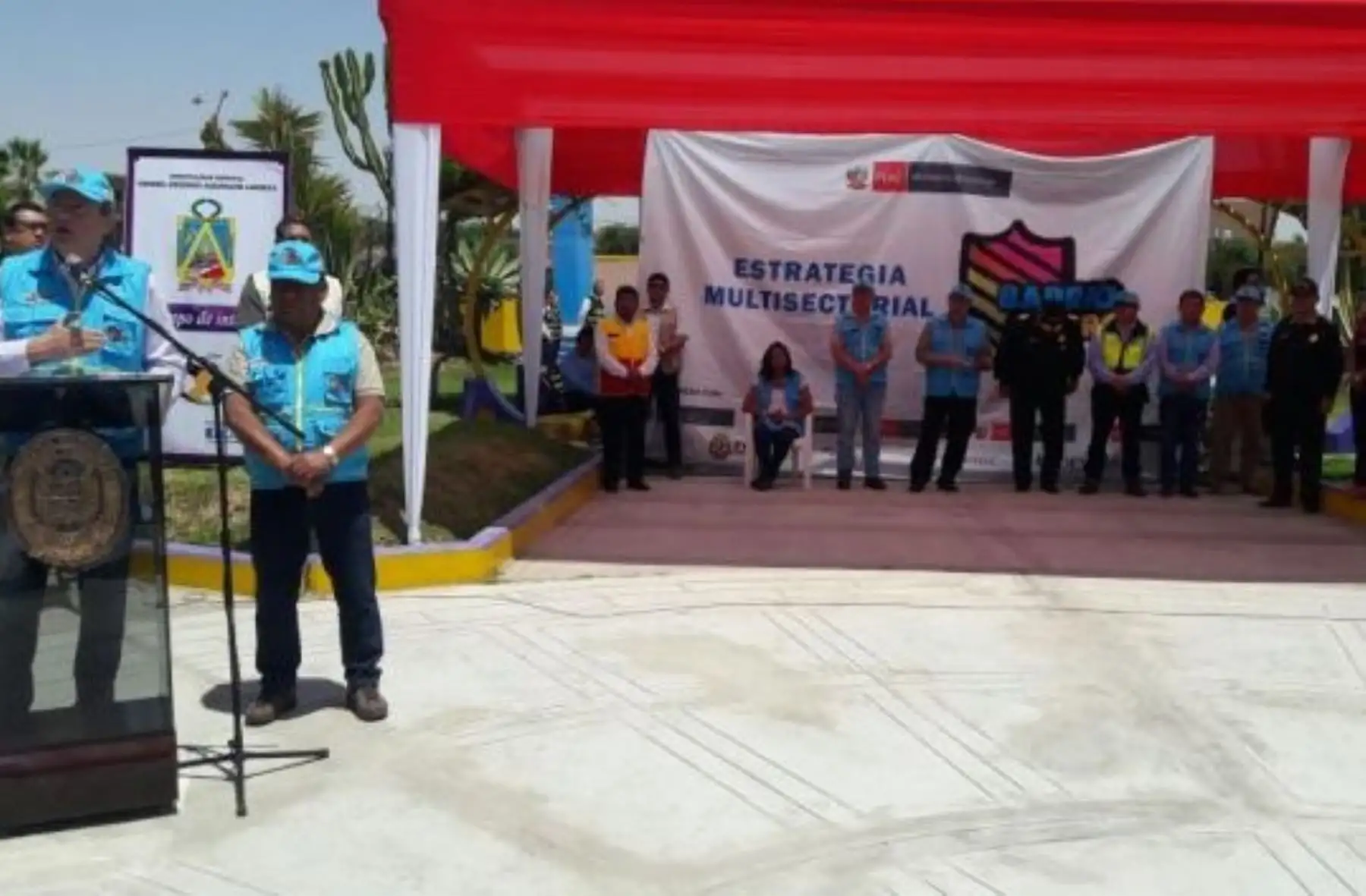 La estrategia multisectorial Barrio Seguro del Ministerio del Interior (Mininter) llegó al Sector 3 del distrito de Gregorio Albarracín, ubicado en la provincia y departamento de Tacna, convirtiéndose en la decimoséptima circunscripción territorial del país donde se implementa esta iniciativa, cuyo objetivo es la prevención del delito y el reforzamiento de la seguridad ciudadana.
