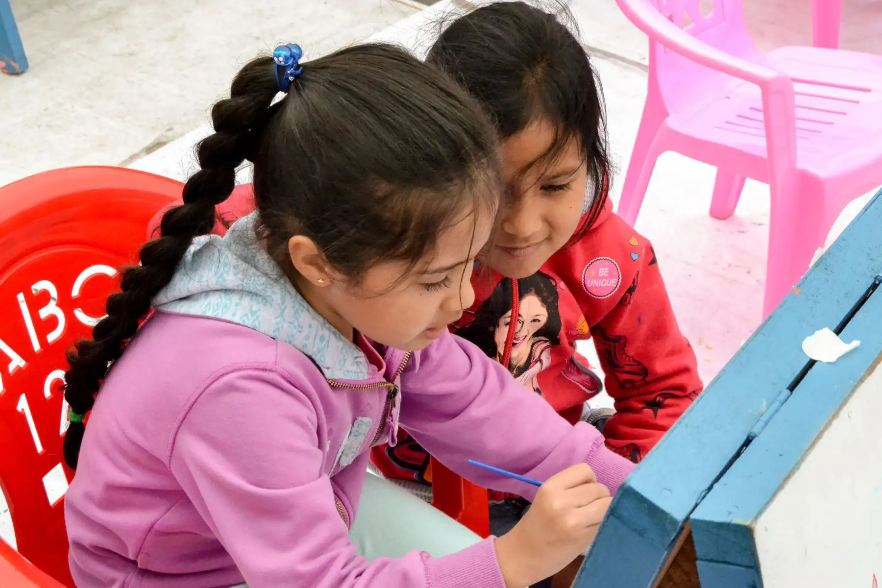 Niños de Jesús María quieren regalar sus dibujos al papa Francisco. Foto: Andina/Difusión