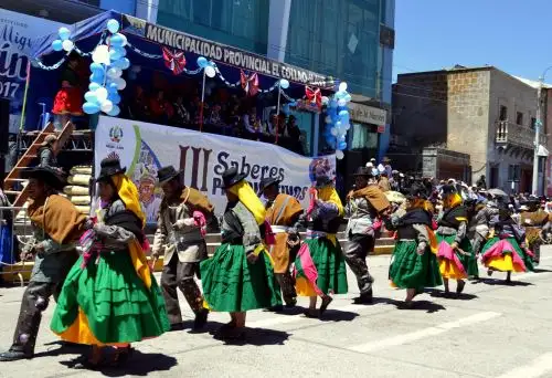 Más de 1,000 usuarios de Pensión 65 de Puno interpretaron 45 danzas milenarias. ANDINA/Difusión