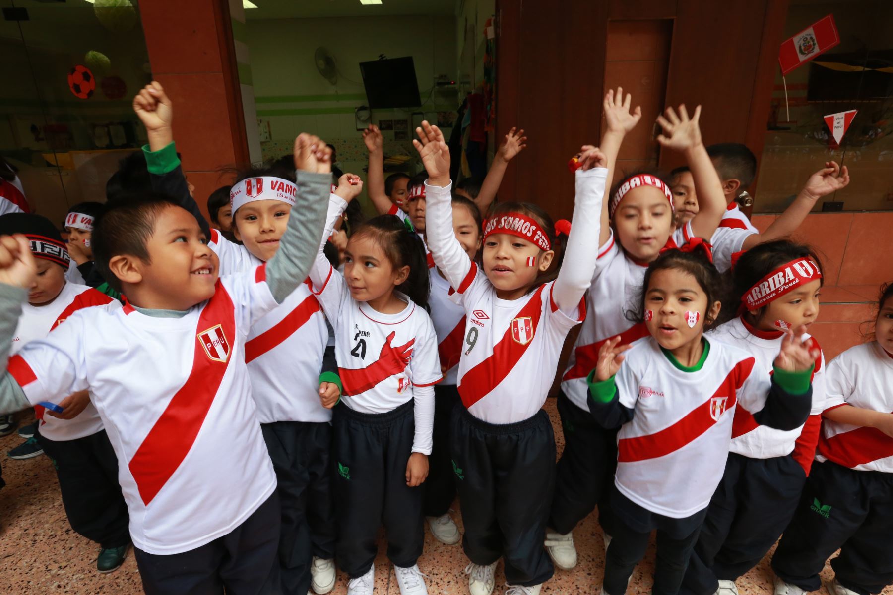 Catar 2022: colegios privados adelantan hora de salida por repechaje Perú-Australia
