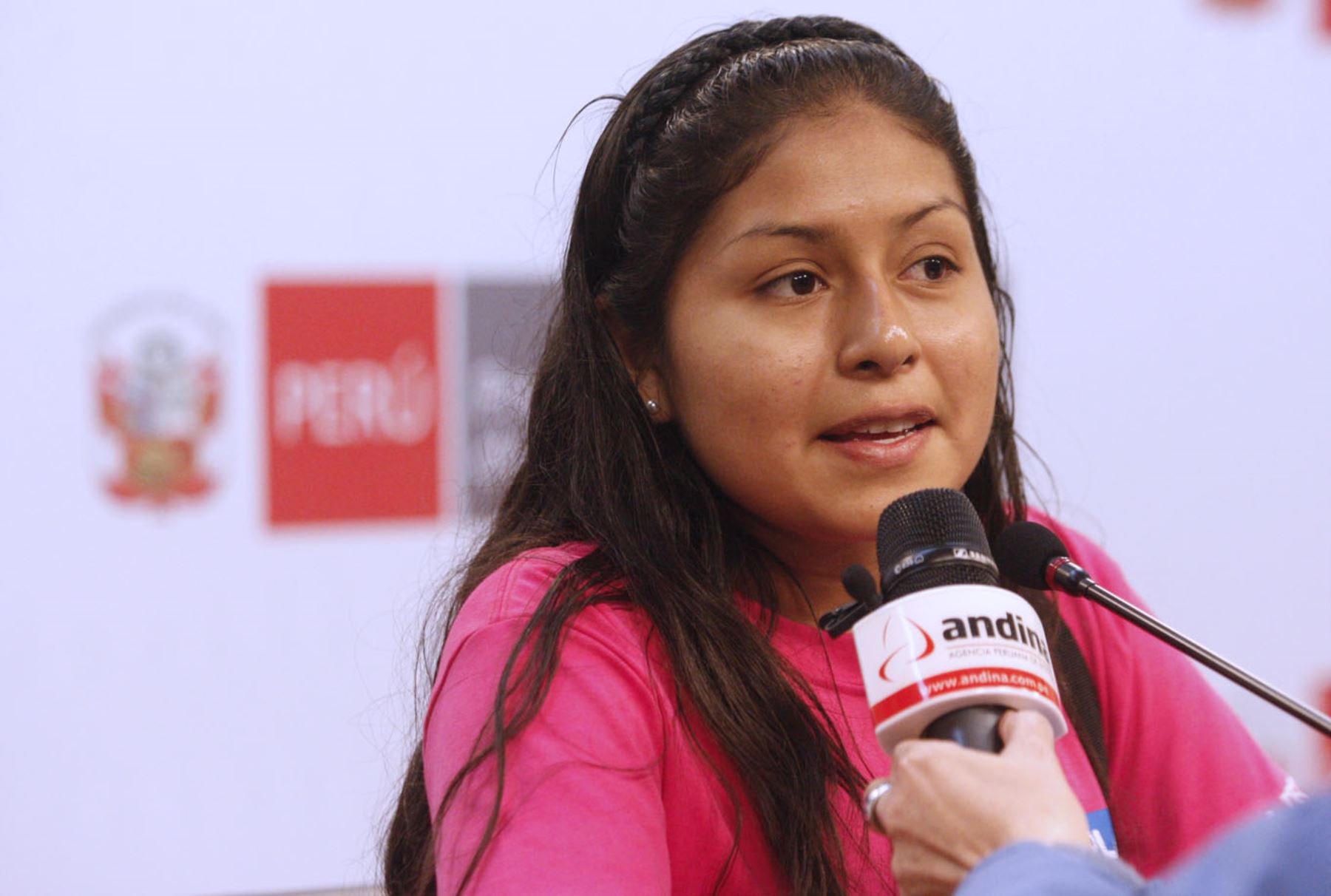 Por el Día Internacional de la Niña, Nayeli, escolar piurana fue Presidenta del Consejo de Ministros. ANDINA/Eddy Ramos