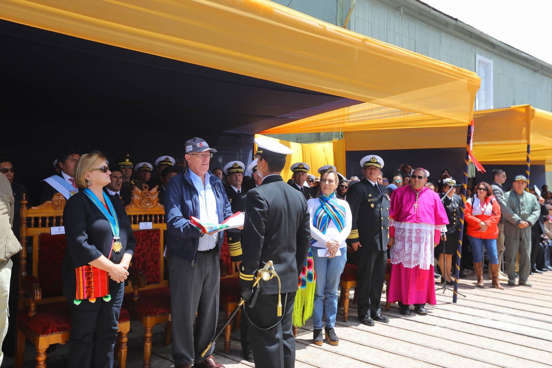 El jefe del Estado, Pedro Pablo Kuczsynski, pone en marcha el PIAS Lago Titicaca, el cual tiene previsto llevar a las principales entidades del Estado a las comunidades alejadas de esta zona del país. Foto: ANDINA/Prensa Presidencia