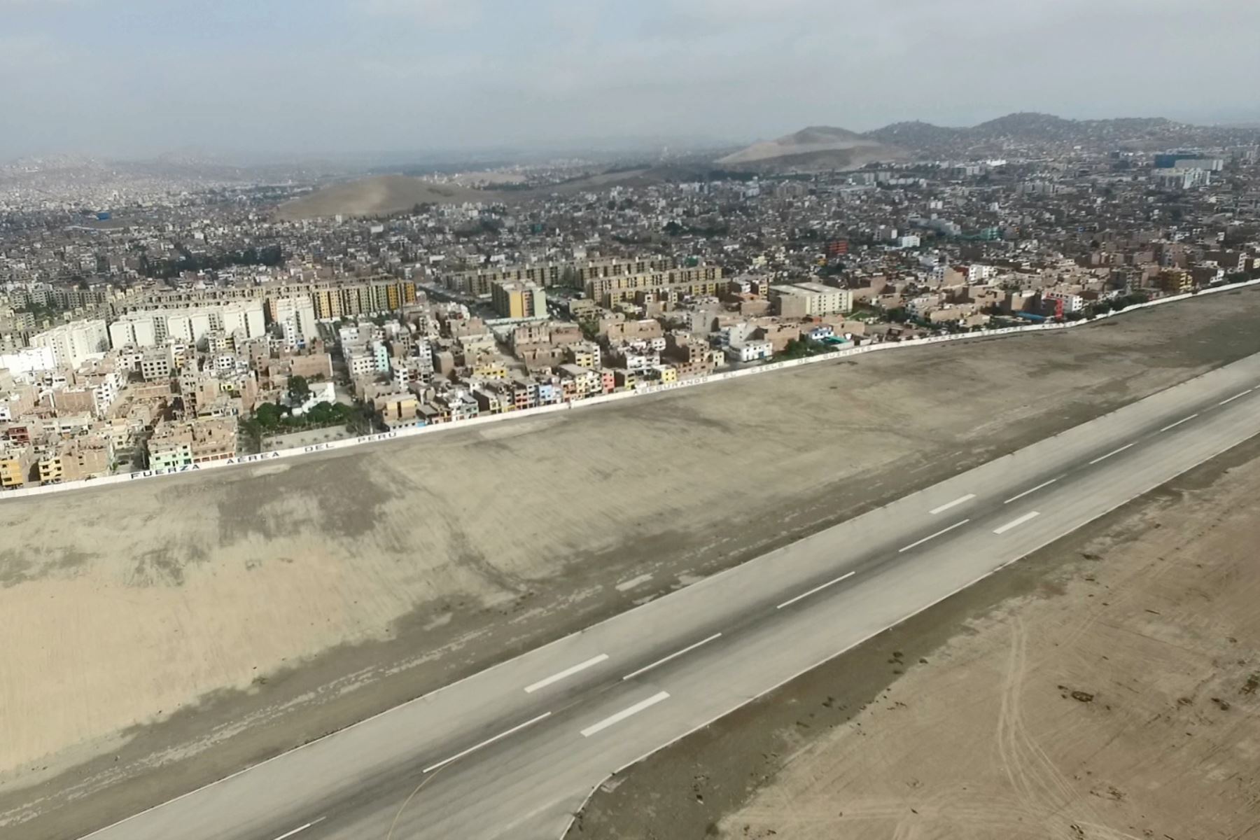 Vista Panorámica de base aérea de Las Palmas. Foto:  ANDINA/archivo