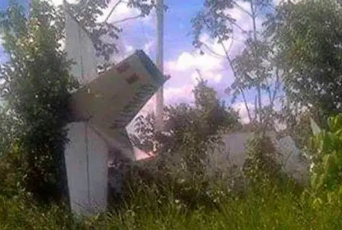 La Corporación Peruana de Aeropuertos y Aviación Comercial S.A. (Corpac S.A.) confirmó que 11 de los 12 pasajeros que viajaban en el vuelo OB-2077 de la compañía Air Majoro que se dirigía a Pucallpa se encuentran ilesos y uno resultó herido, quien recibe atención médica en esa ciudad capital de la región Ucayali. INTERNET/Medios