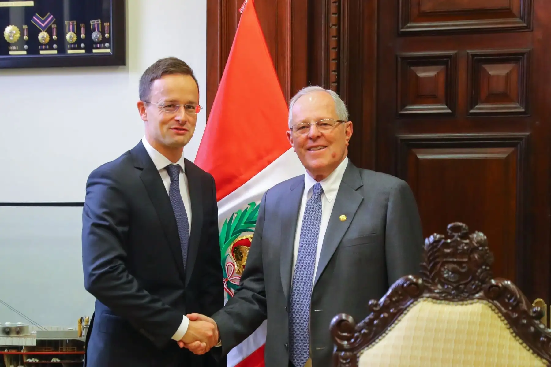 Presidente Pedro Pablo Kuczynski se reunió con el canciller de Hungría, Péter Szijjártó.
