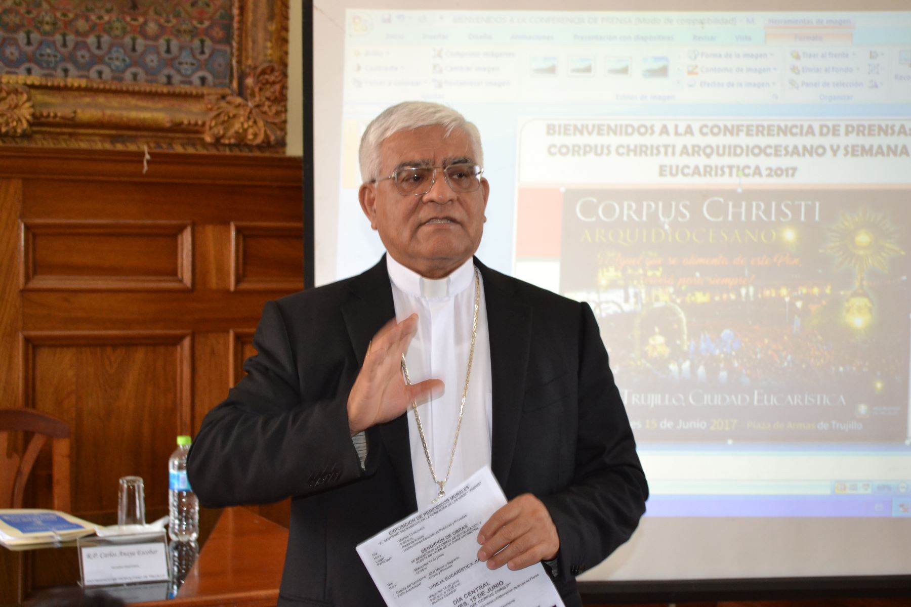 Arzobispado de Trujillo alerta de falsos pedidos de dinero por llegada del papa Francisco. Foto: ANDINA/Luis Puell.