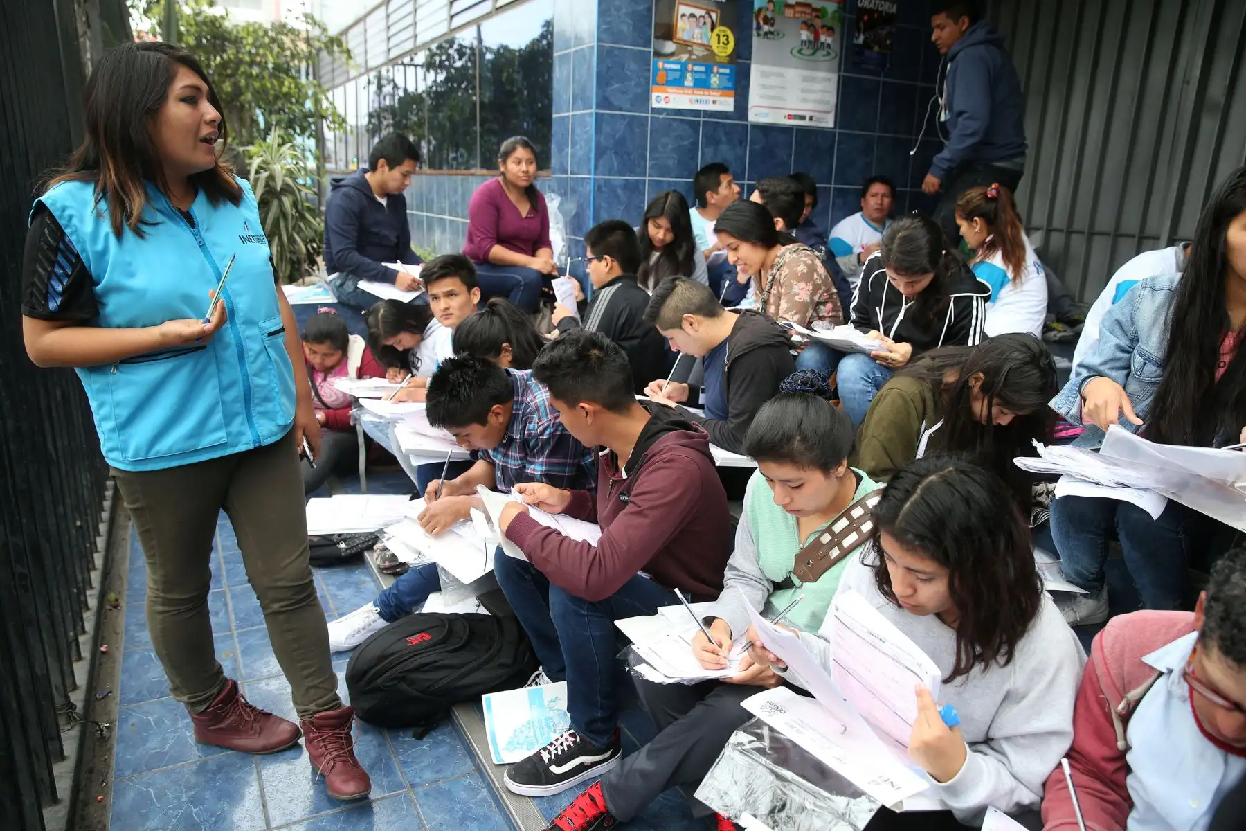 LIMA,PERÚ-OCTUBRE 22. Con la participación de más de un millón de empadronadores, hoy se realizan los Censos Nacionales 2017: XII de Población, VII de Vivienda y III de Comunidades Indígenas, en todo el territorio peruano y sus aguas jurisdiccionales.Foto: ANDINA/ Vidal Tarqui