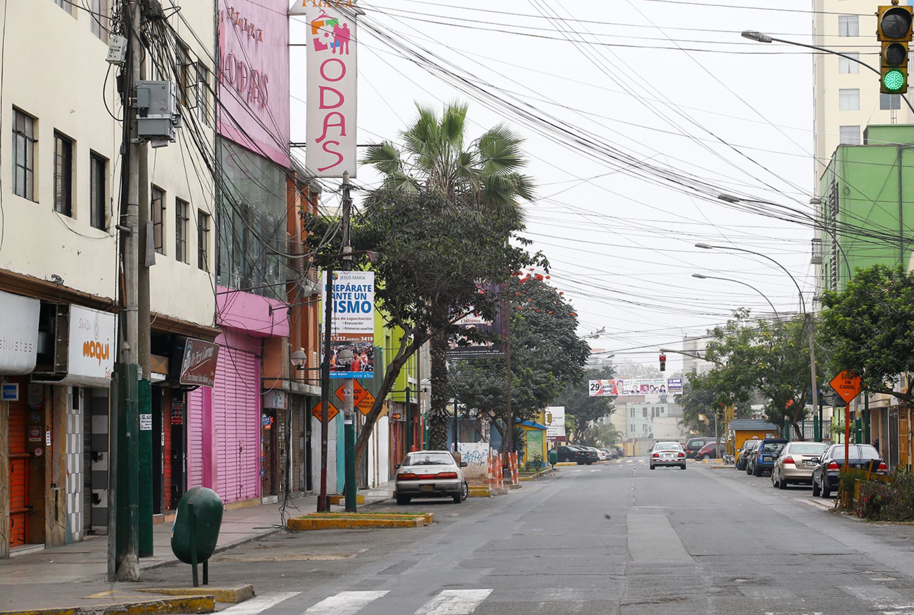 LIMA PERÚ, OCTUBRE 22. Calles vacías  durante  el Censo Nacional 2017.   Foto: ANDINA/Melina Mejía