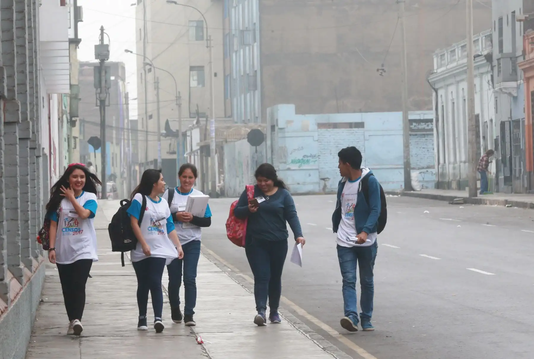 LIMA PERÚ, OCTUBRE 22. Empadronadores debidamente acreditados inician su labor en el Censo Nacional 2017. Foto: ANDINA/ Jhony Laurente