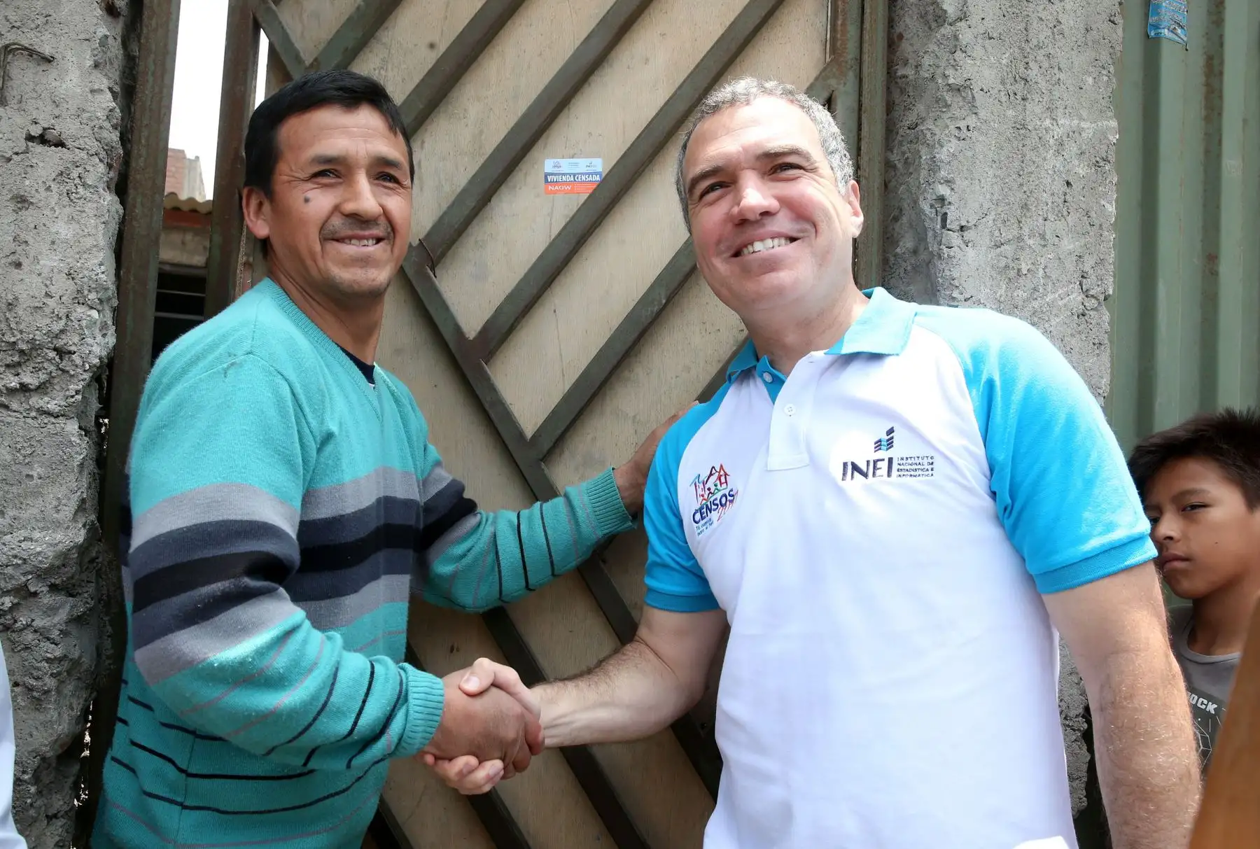 Salvador del Solar Ministro de Cultura supervisa en San Juan de Lurigancho durante el Censo Nacional 2017.Foto: ANDINA/ Vidal Tarqui