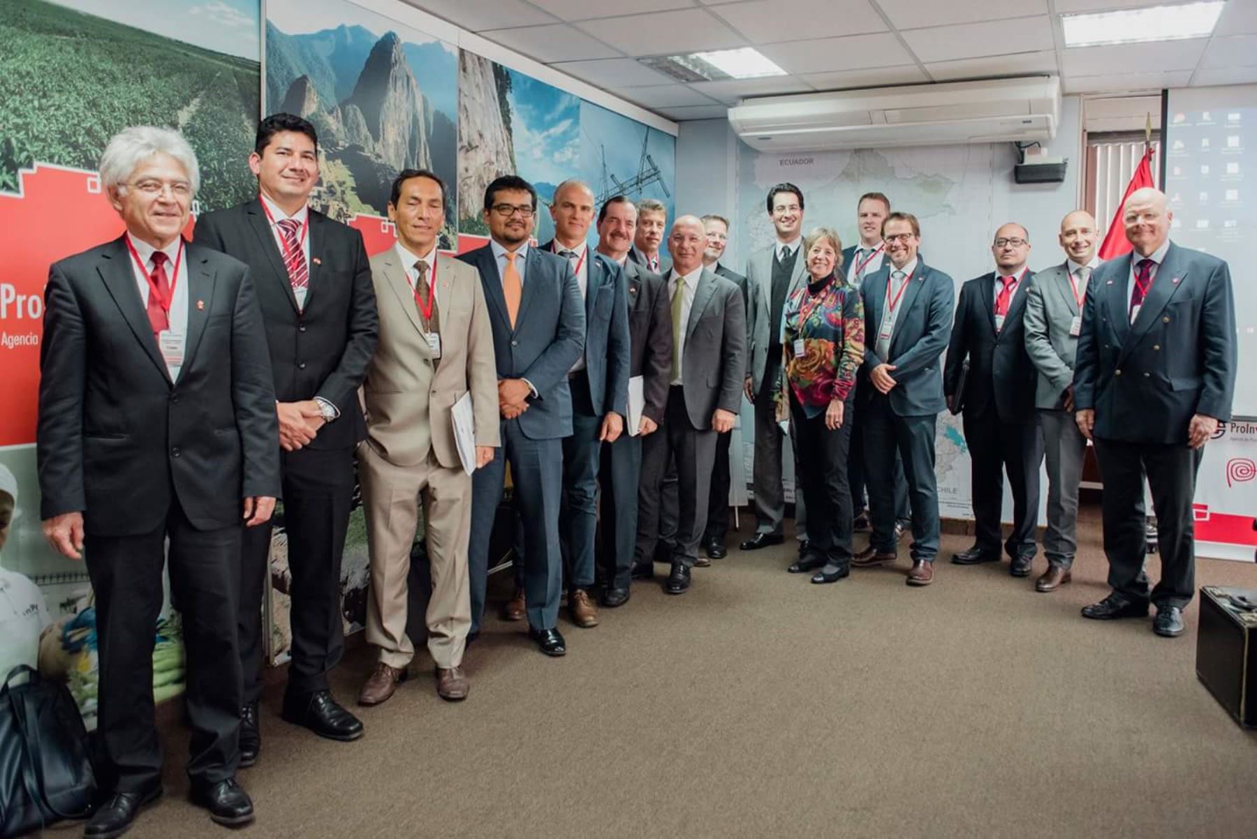 Delegación de empresarios suizos en infraestructura. Foto: Cortesía.