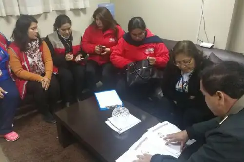 Ministra de la Mujer, Ana María Choquhuanca y equipo de su sector, brindarán ayuda a empadronadora que habría sido violada.