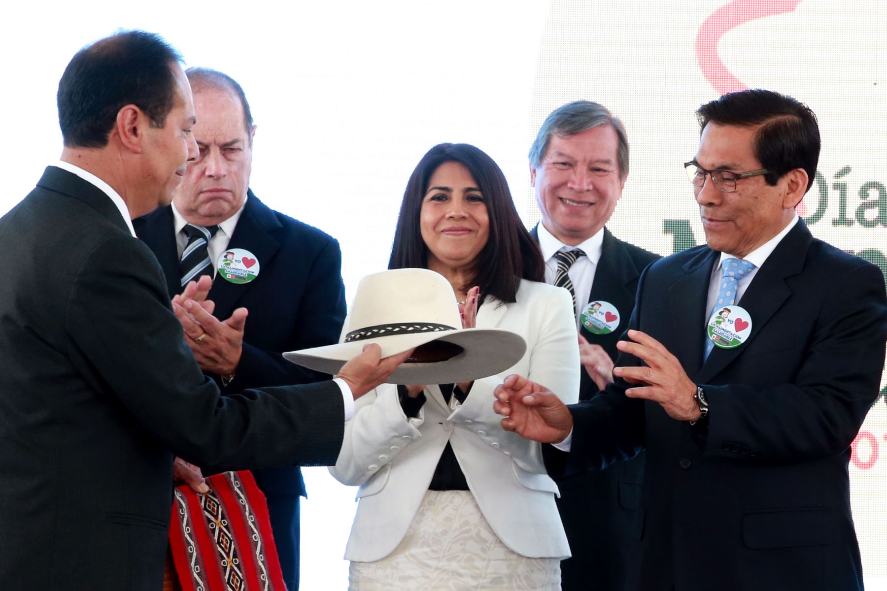 Representante de la FAO en el Perú, María Elena Rojas (al centro). ANDINA/Dante Zegarra