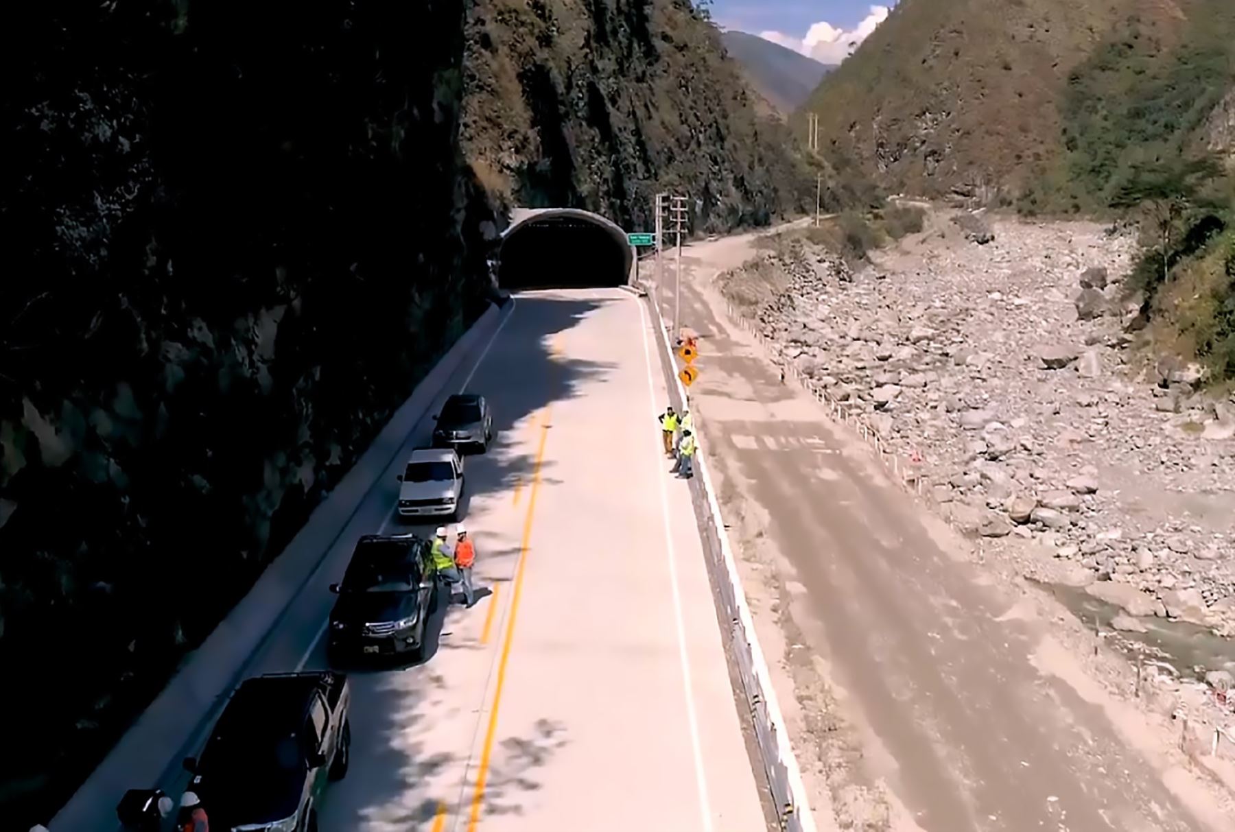 Más de 70,000 vehículos transitaron en marcha blanca por túnel Yanango en Junín. ANDINA/Difusión