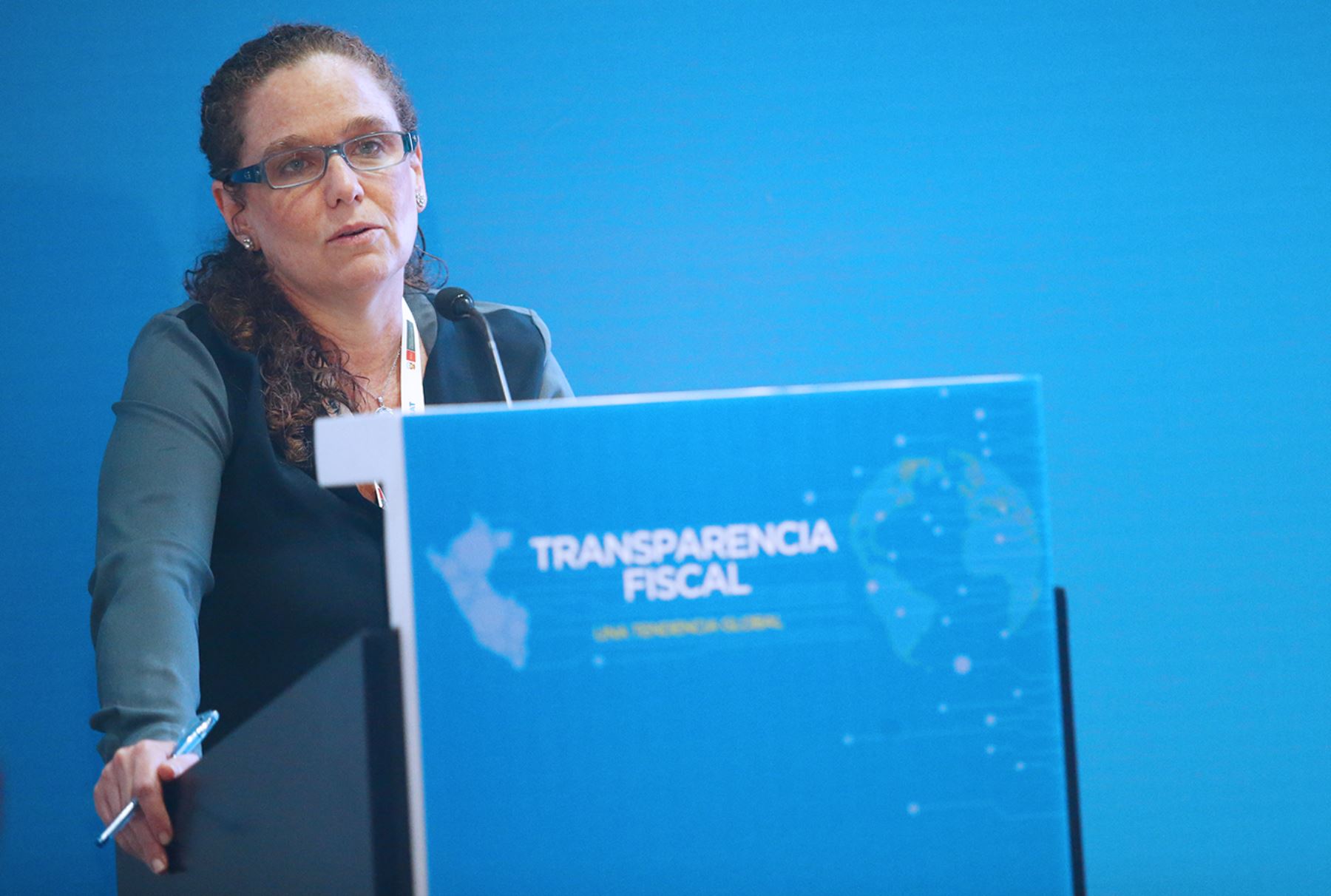 Ministra de Economía y Finanzas, Claudia Cooper. Foto: ANDINA/Melina Mejía